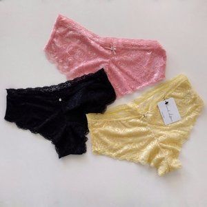 French Affair Cheeky Soft Lace Panties 3 Pack